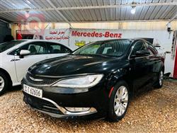 Chrysler 200